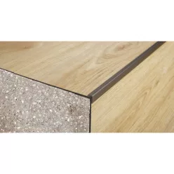   Aluminium 3 mm-es lépcsőélvédő, szögprofil - 32507 - pezsgő - 2,5m - csavaros