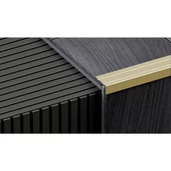   Aluminium 24,5x10 mm-es lépcsőélvédő, szögprofil - 80903 - arany - 0,9m - öntapadós
