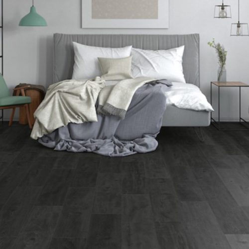 Pool prémium vízálló laminált padló 75325 fekete tölgy 8 mm