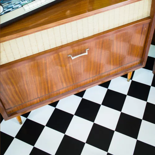 tekercses vinyl padló, PVC -  fekete-fehér csempe mintás Artix 99T York 4 m