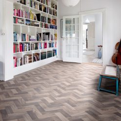 tekercses vinyl padló, PVC -  barna fa mintás Linz 585 4 m